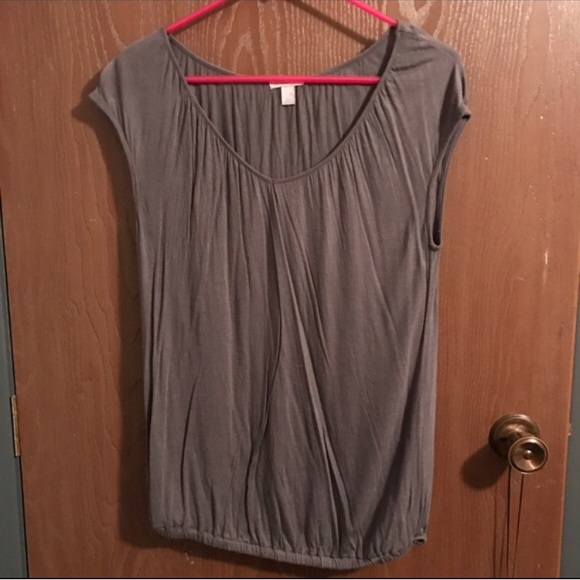 Old Navy tshirt - Picture 1 of 2